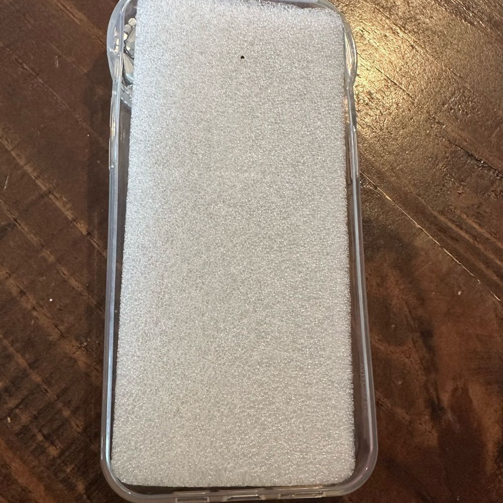 iPhone 14 Pro Max rhinestone heart clear case - Picture 3 of 3